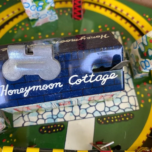 CLASSIC Metal MARX TRAIN. See video. - Picture 5 of 7